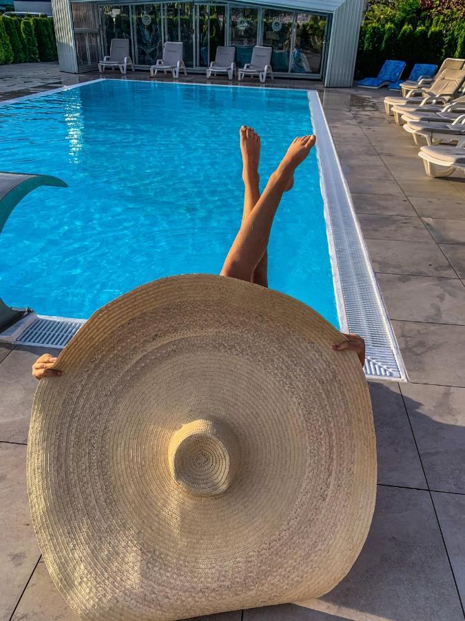 Osrodek Sea Star Premium Hotel Sarbinowo Eksteriør billede