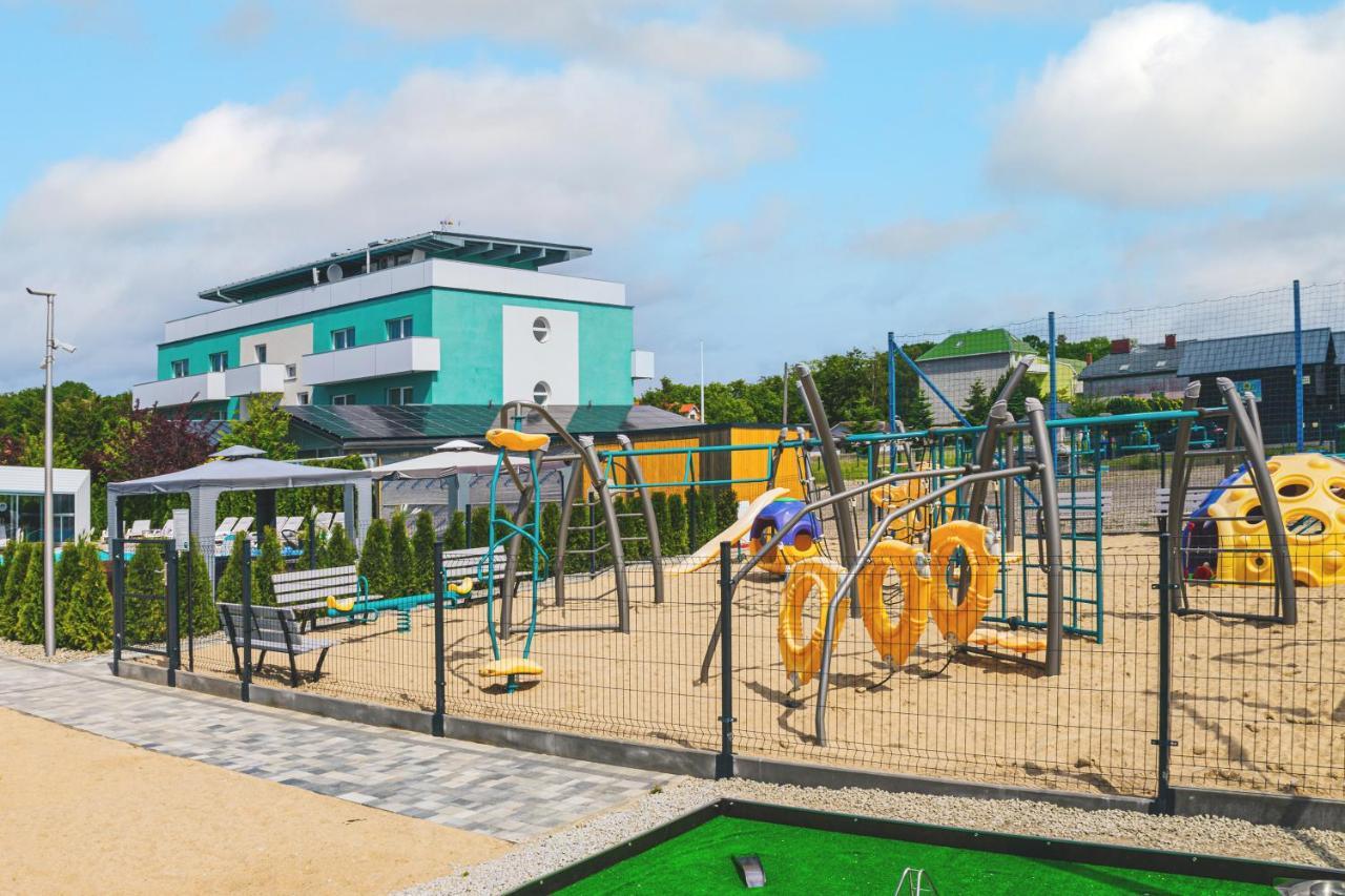 Osrodek Sea Star Premium Hotel Sarbinowo Eksteriør billede